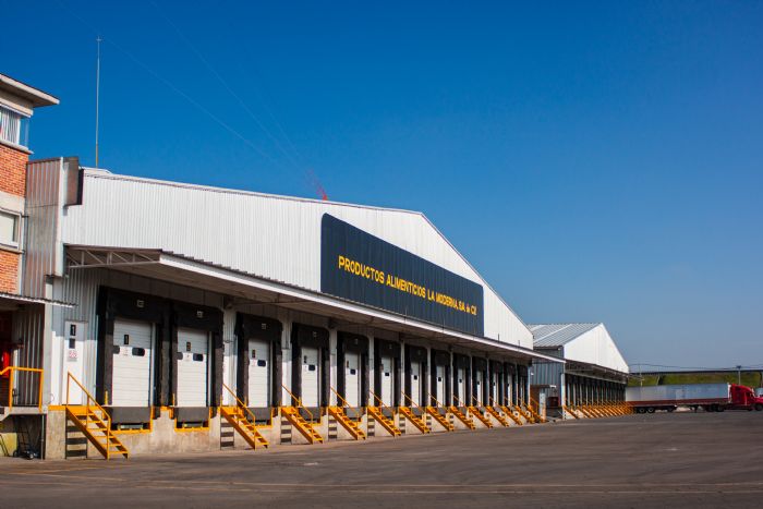 CONSTRUCCIÓN DE CENTROS DE DISTRIBUCIÓN